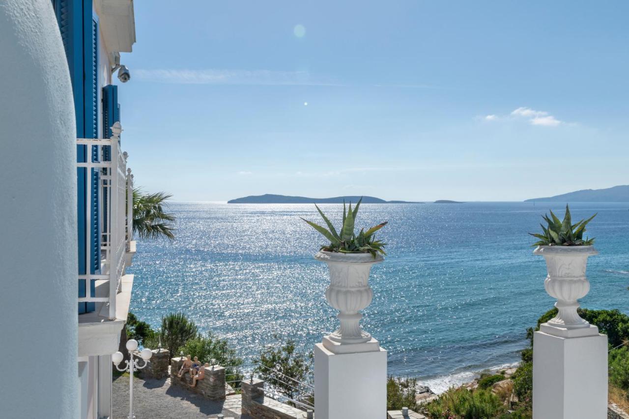Aneroussa Beach Hotel 바트시 외부 사진